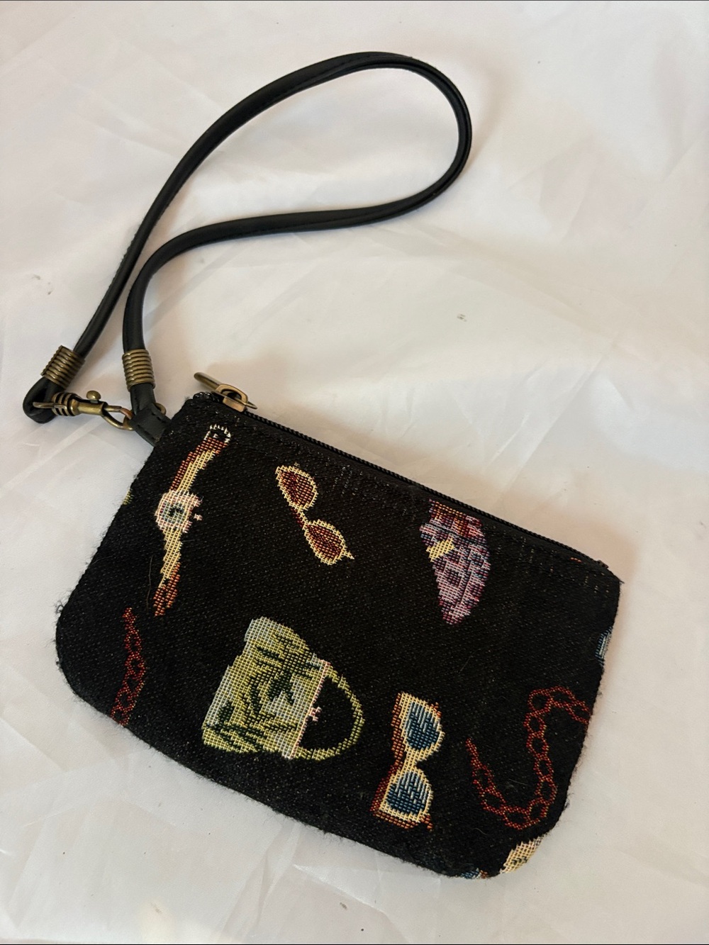 Bueno Brand Black Wristlet Pouch with Fashion Motif